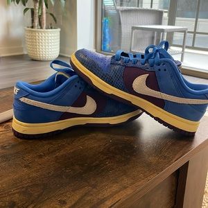 Unisex nike shoes for sell